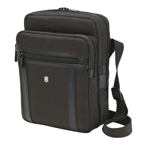 Victorinox Werks 2.0 Crossbody (Black)